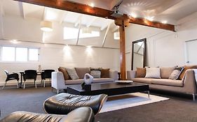 True New York Style Newmarket Loft Apartment